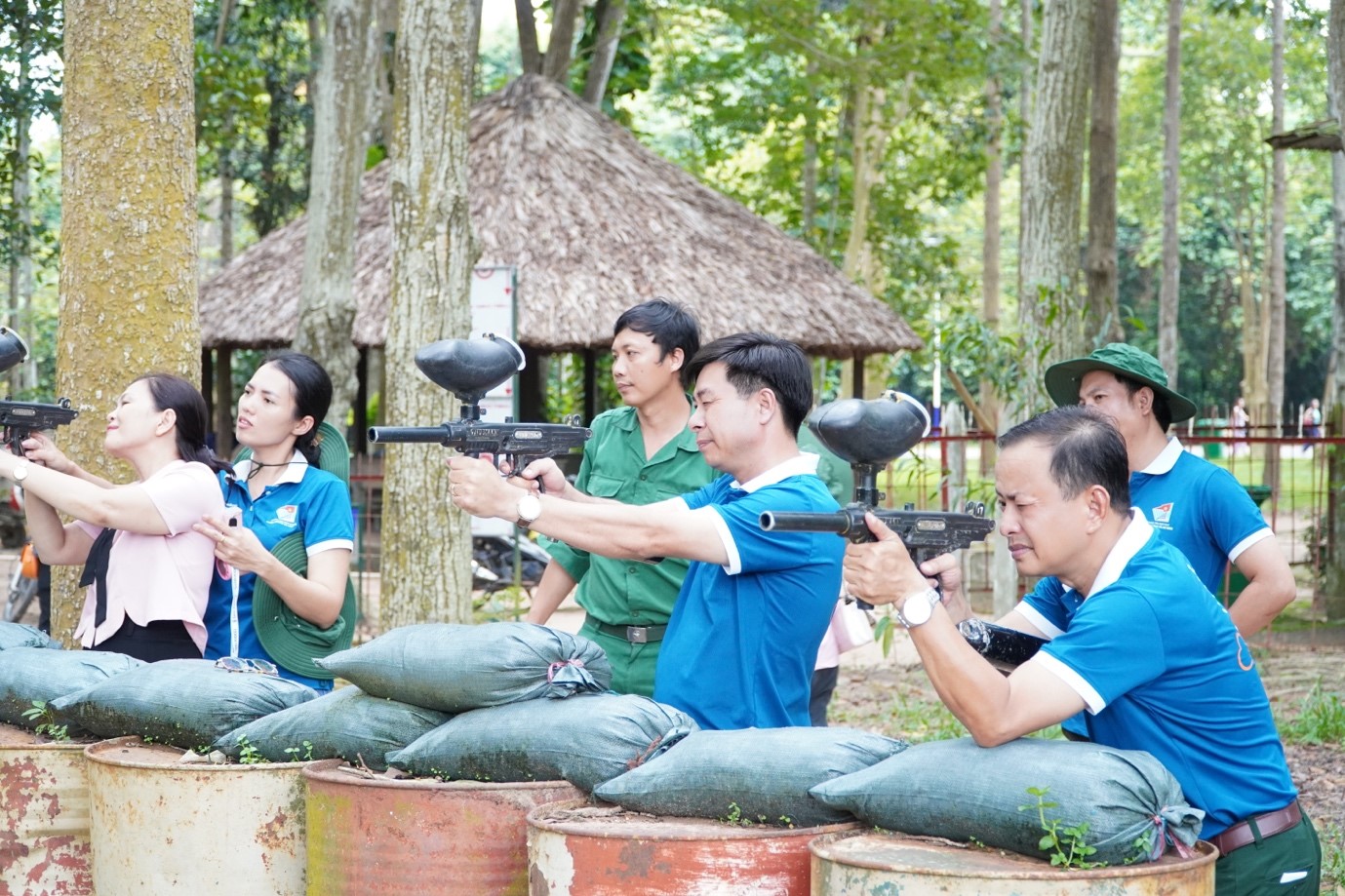 HỘI NGHỊ LIÊN KẾT GIÁO DỤC QUỐC PHÒNG VÀ AN NINH NĂM HỌC 2025 – 2026 TẠI ĐỊA ĐẠO CỦ CHI