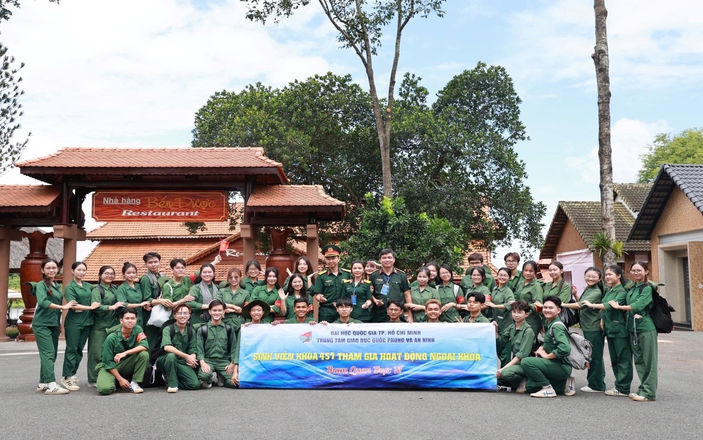 HỘI NGHỊ LIÊN KẾT GIÁO DỤC QUỐC PHÒNG VÀ AN NINH NĂM HỌC 2025 – 2026 TẠI ĐỊA ĐẠO CỦ CHI
